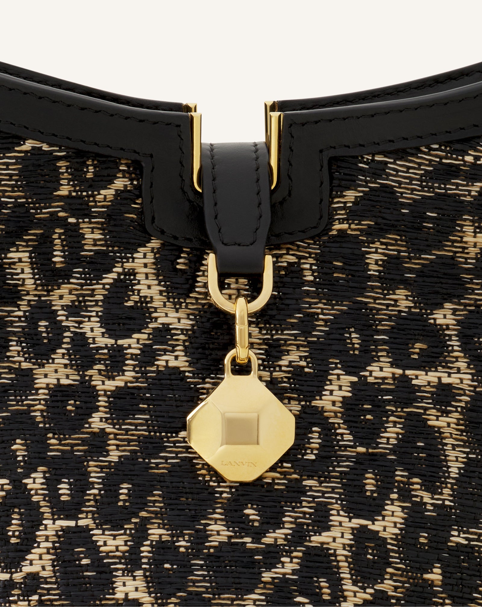 SAC SCEAU CATCH BY LANVIN PM EN RAFIA AVEC SANGLE BEIGE