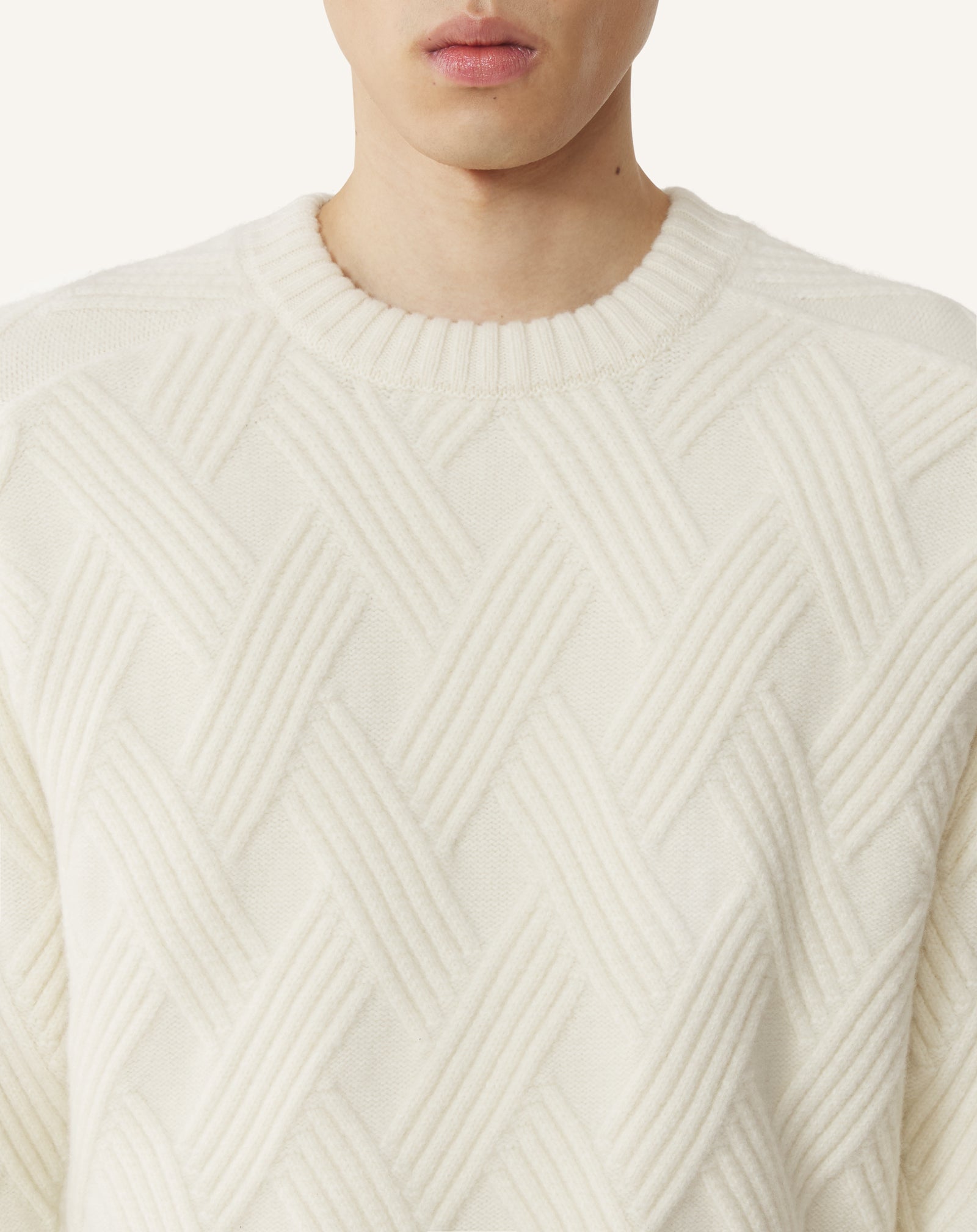 PULL EN LAINE TORSADÉE BLANC