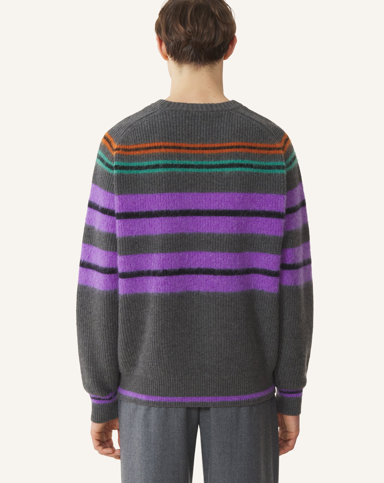 PULL À RAYURES EN LAINE ET EN CACHEMIRE NOIR