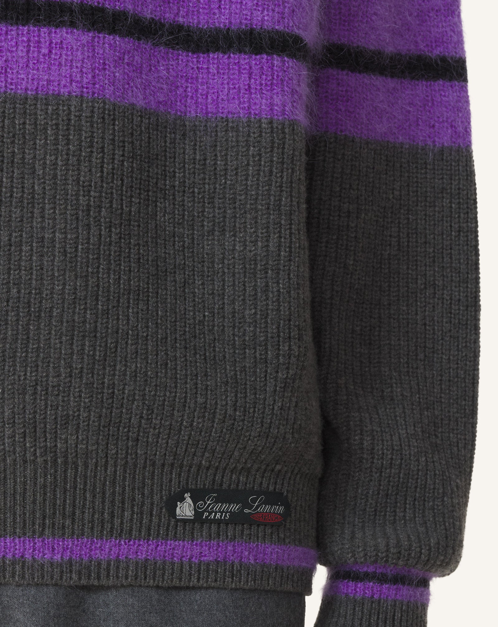 PULL À RAYURES EN LAINE ET EN CACHEMIRE NOIR