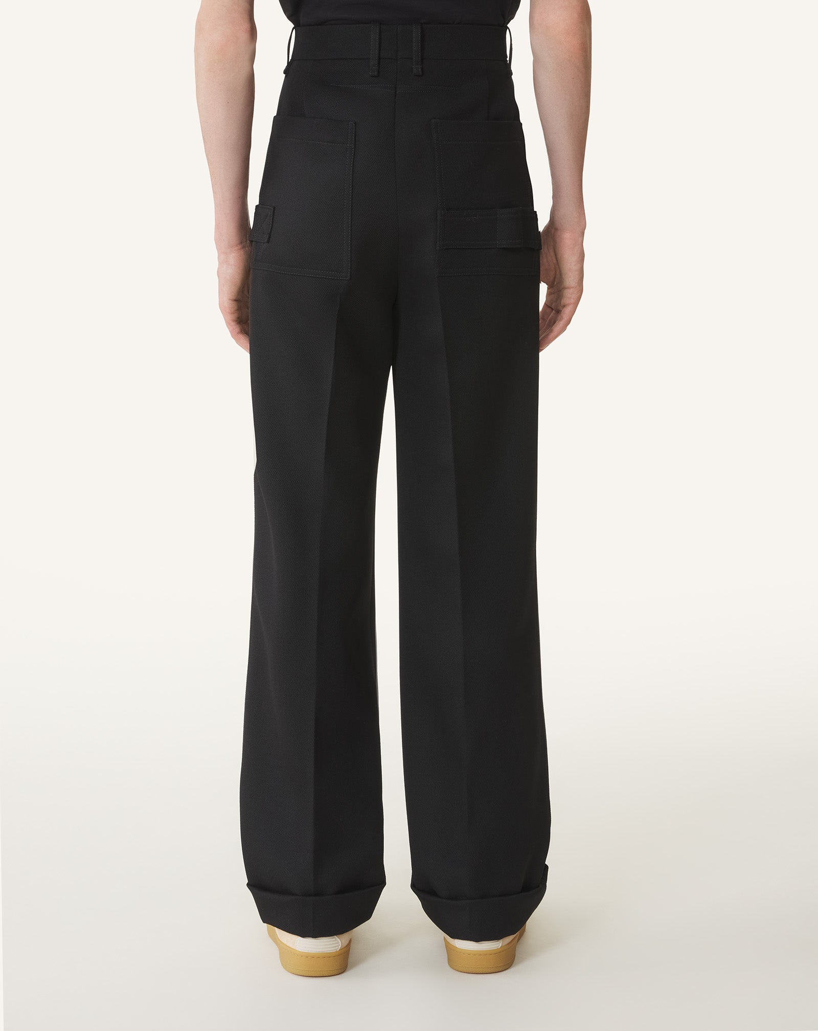 PANTALON CHINO EN LAINE LÉGÈRE NOIR