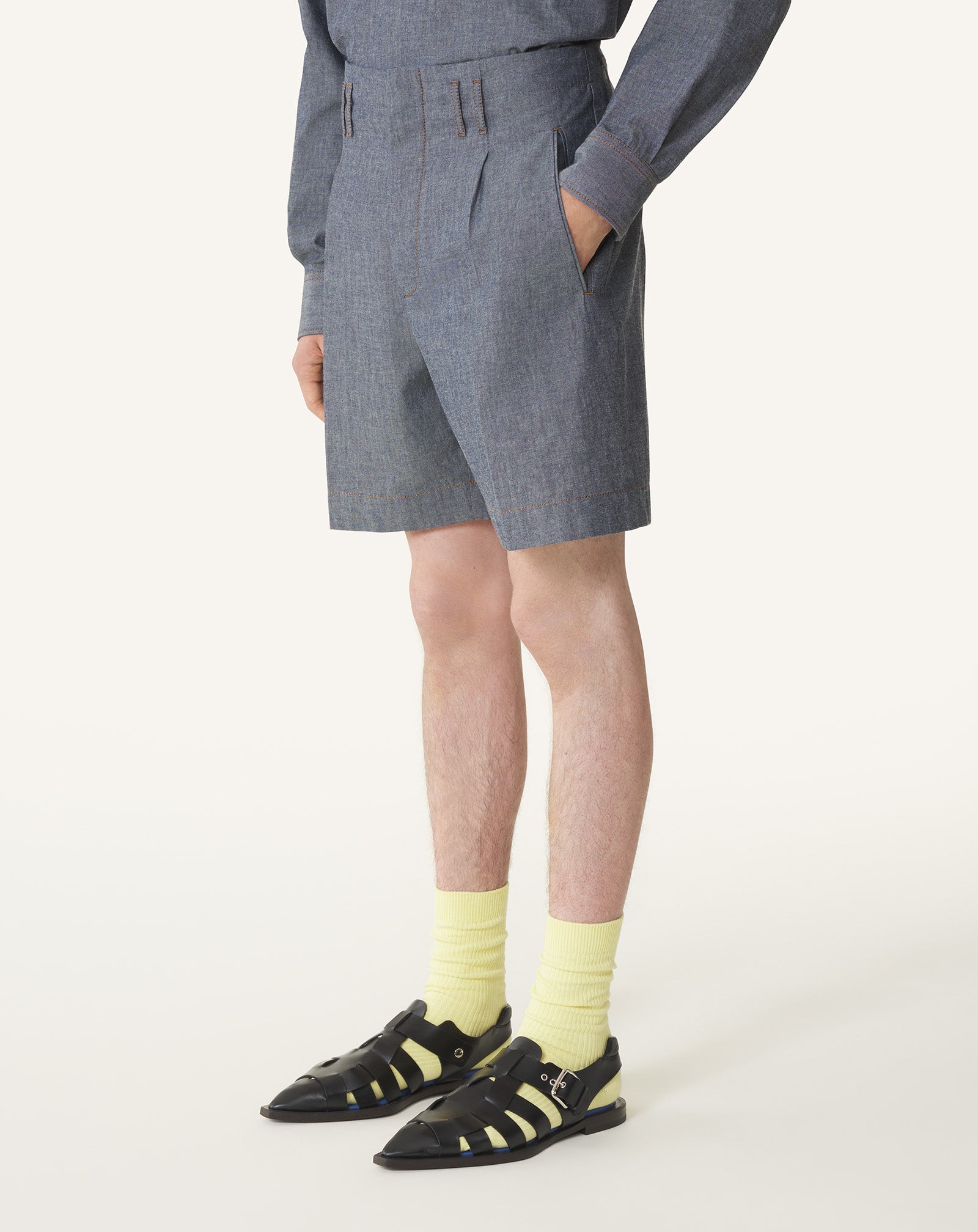 SHORT EN CHAMBRAY BLEU