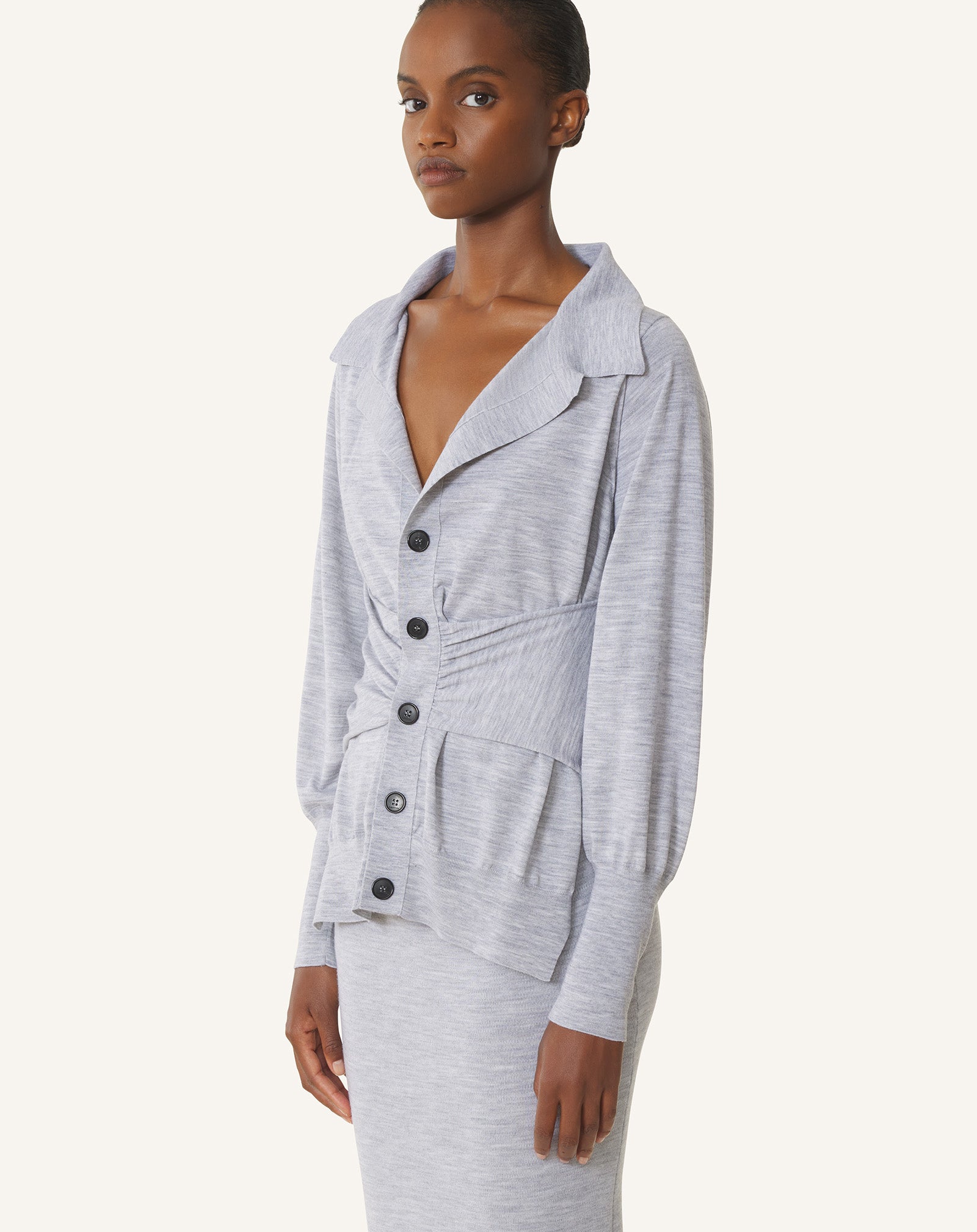 CARDIGAN DRAPÉ EN LAINE NOIR