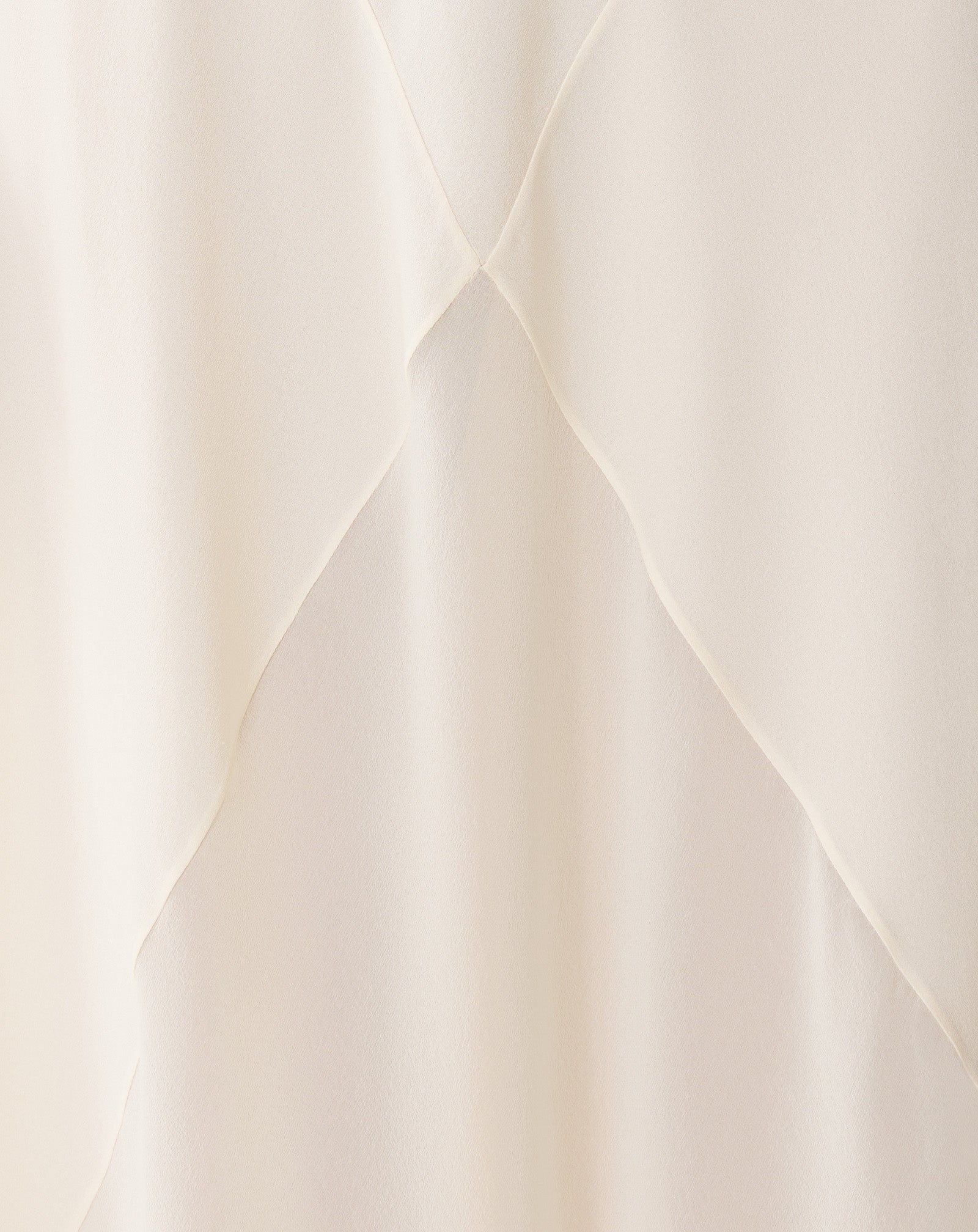 ROBE LONGUE EN GEORGETTE DE SOIE BLANC