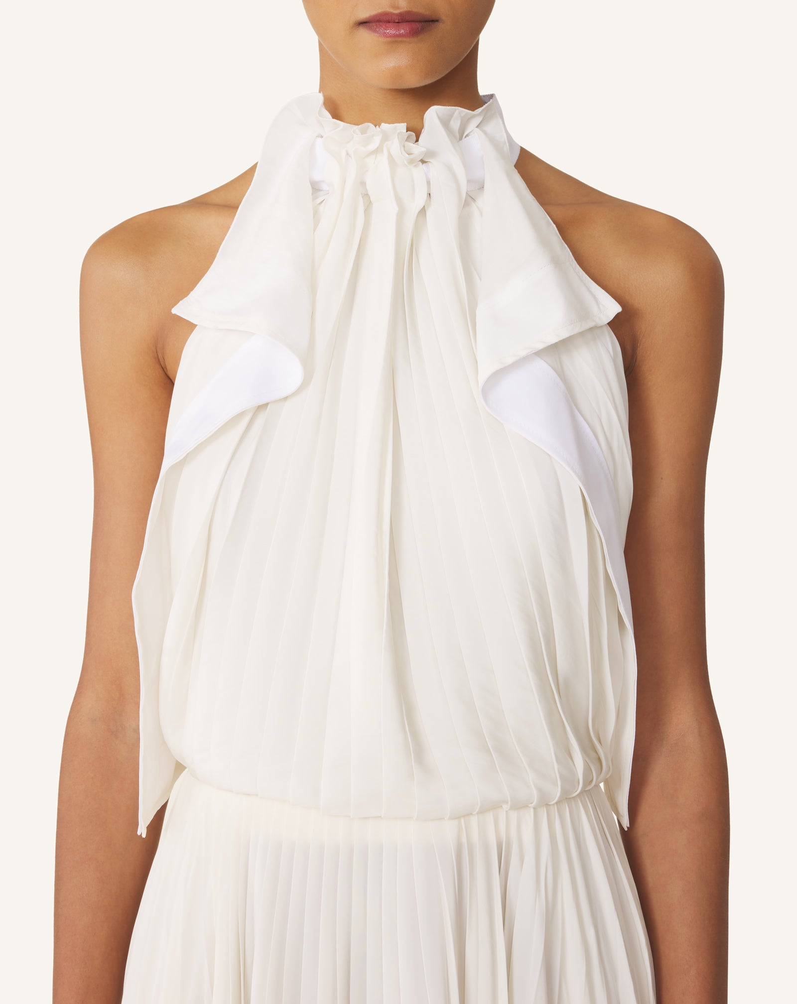 ROBE PLISSÉE EN CHARMEUSE ET COTON