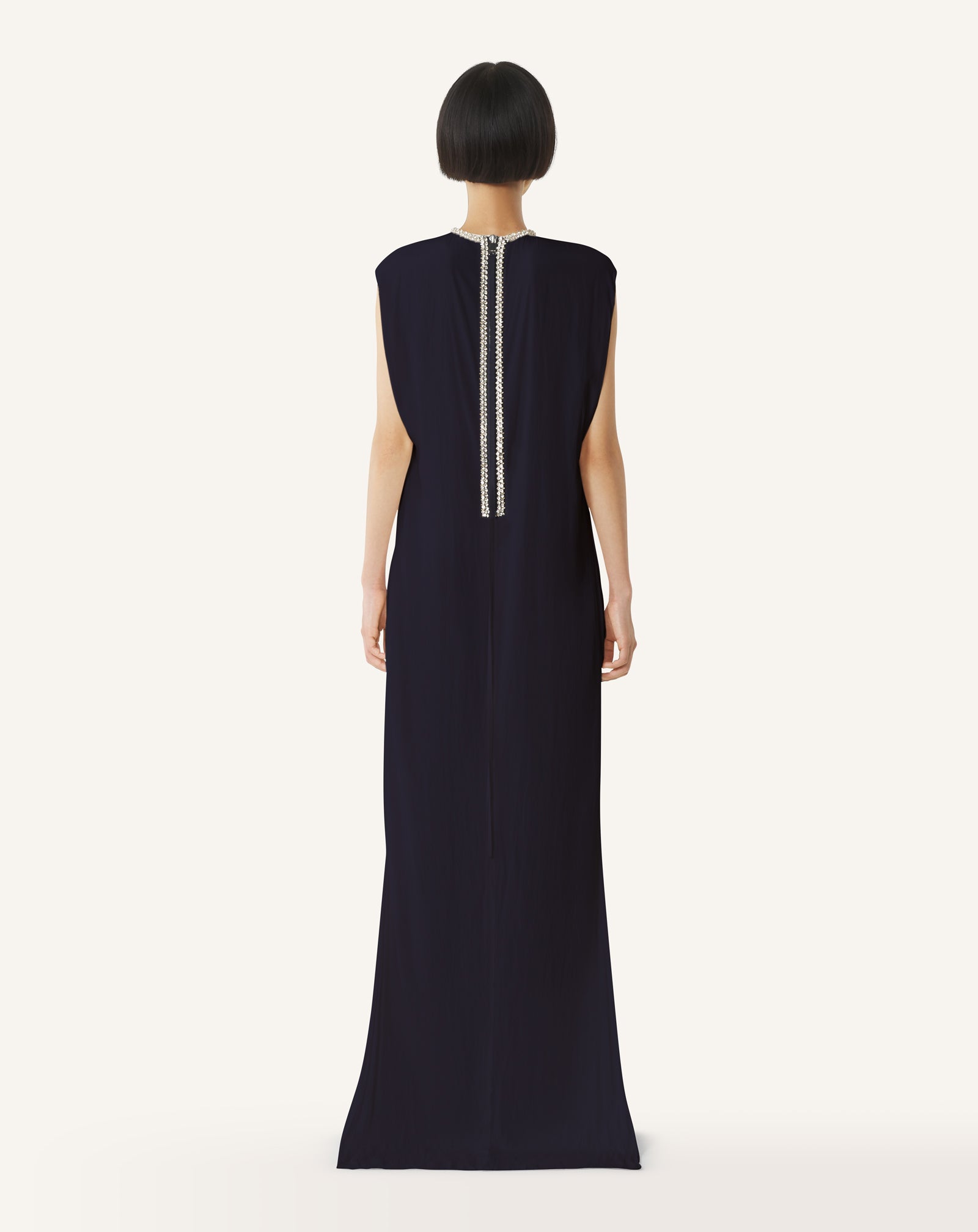 ROBE BRODÉE EN CHARMEUSE