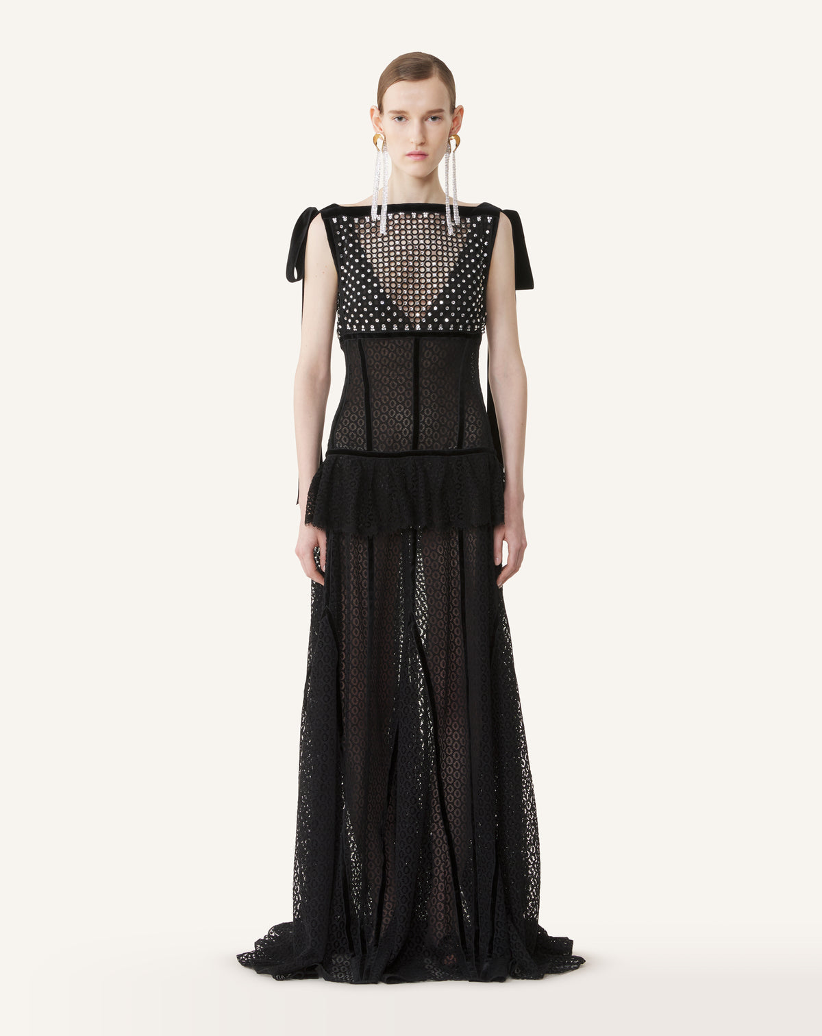 ROBE BRODÉE DOS NU EN DENTELLE