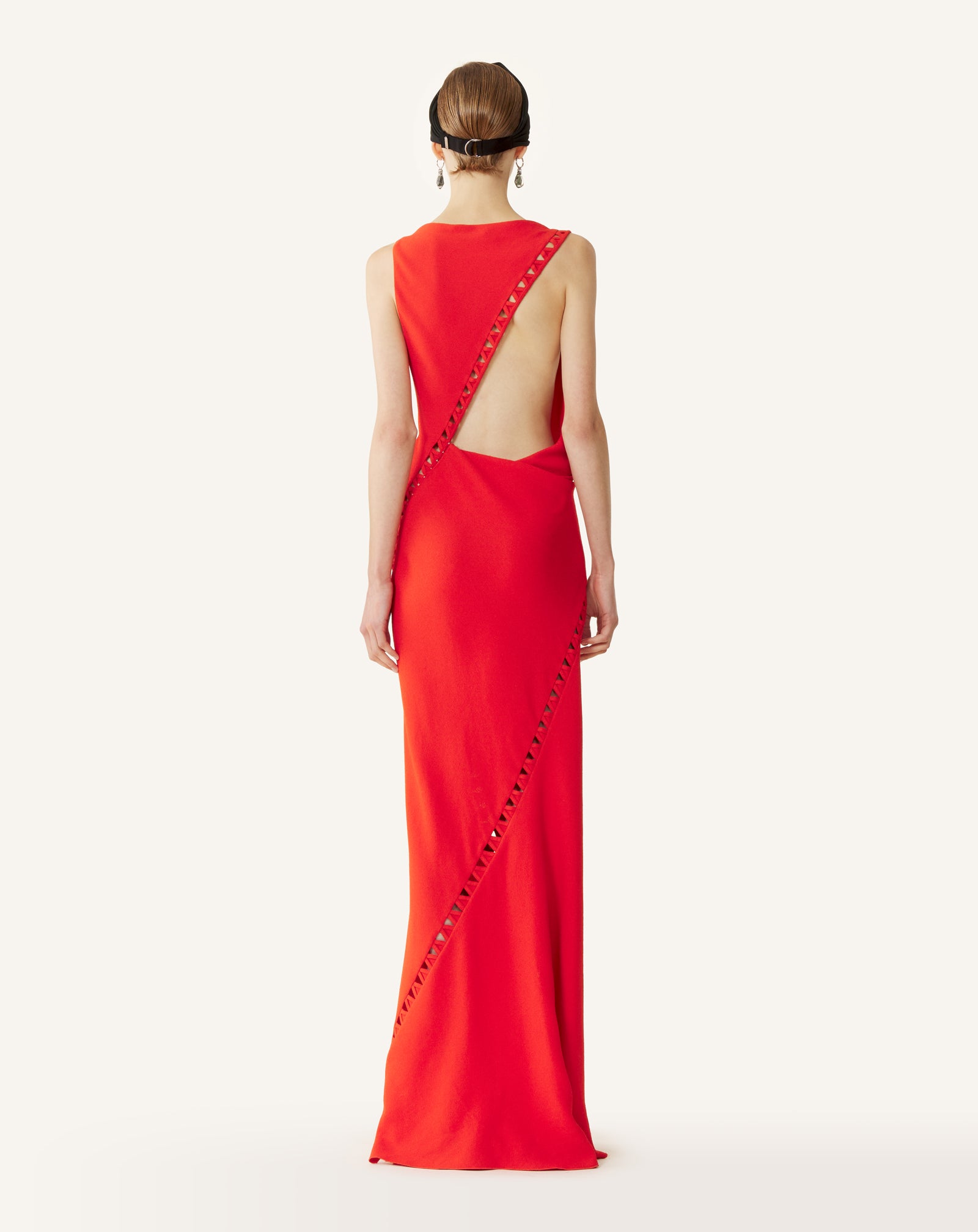 ROBE LONGUE DOS DRAPÉ EN VISCOSE