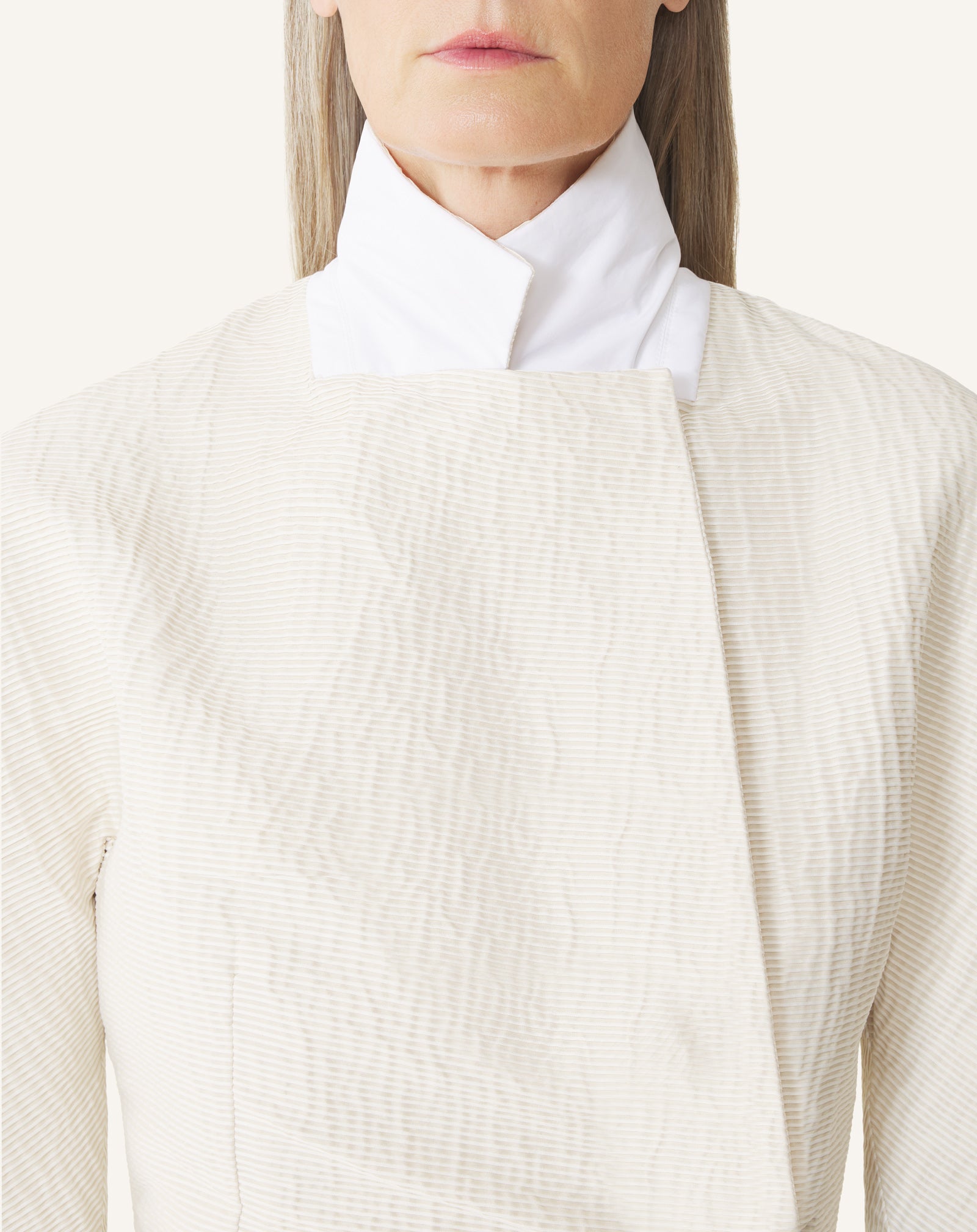VESTE CEINTURÉE EN JACQUARD