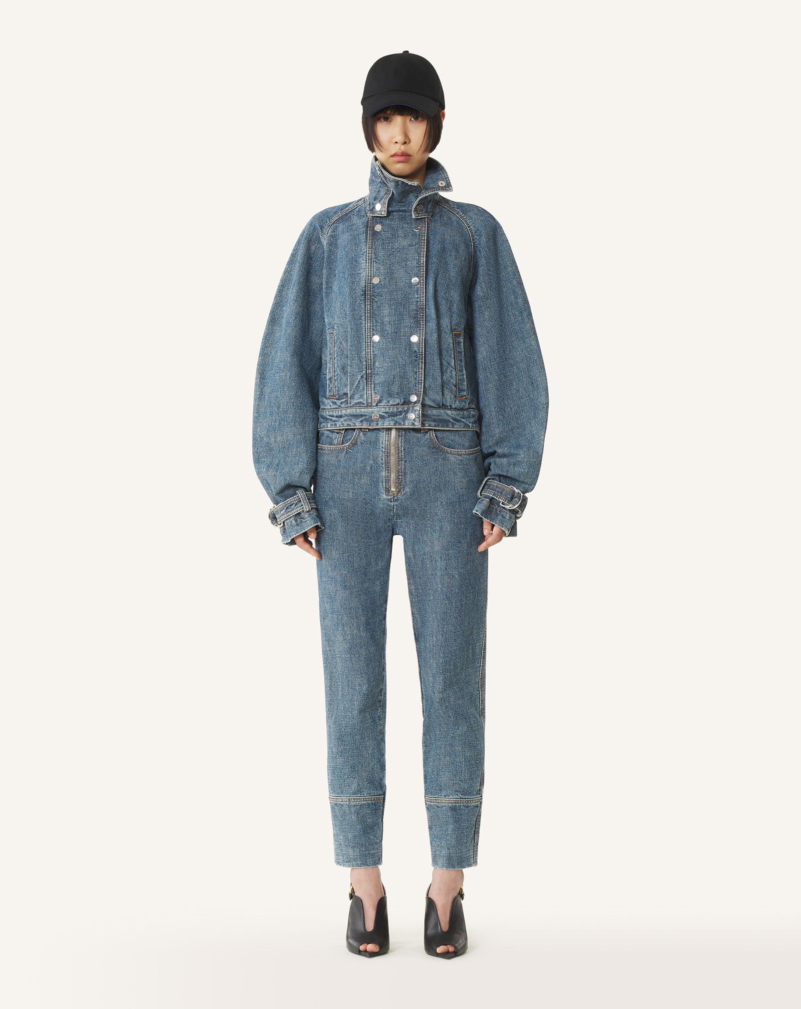 BLOUSON COURT EN DENIM