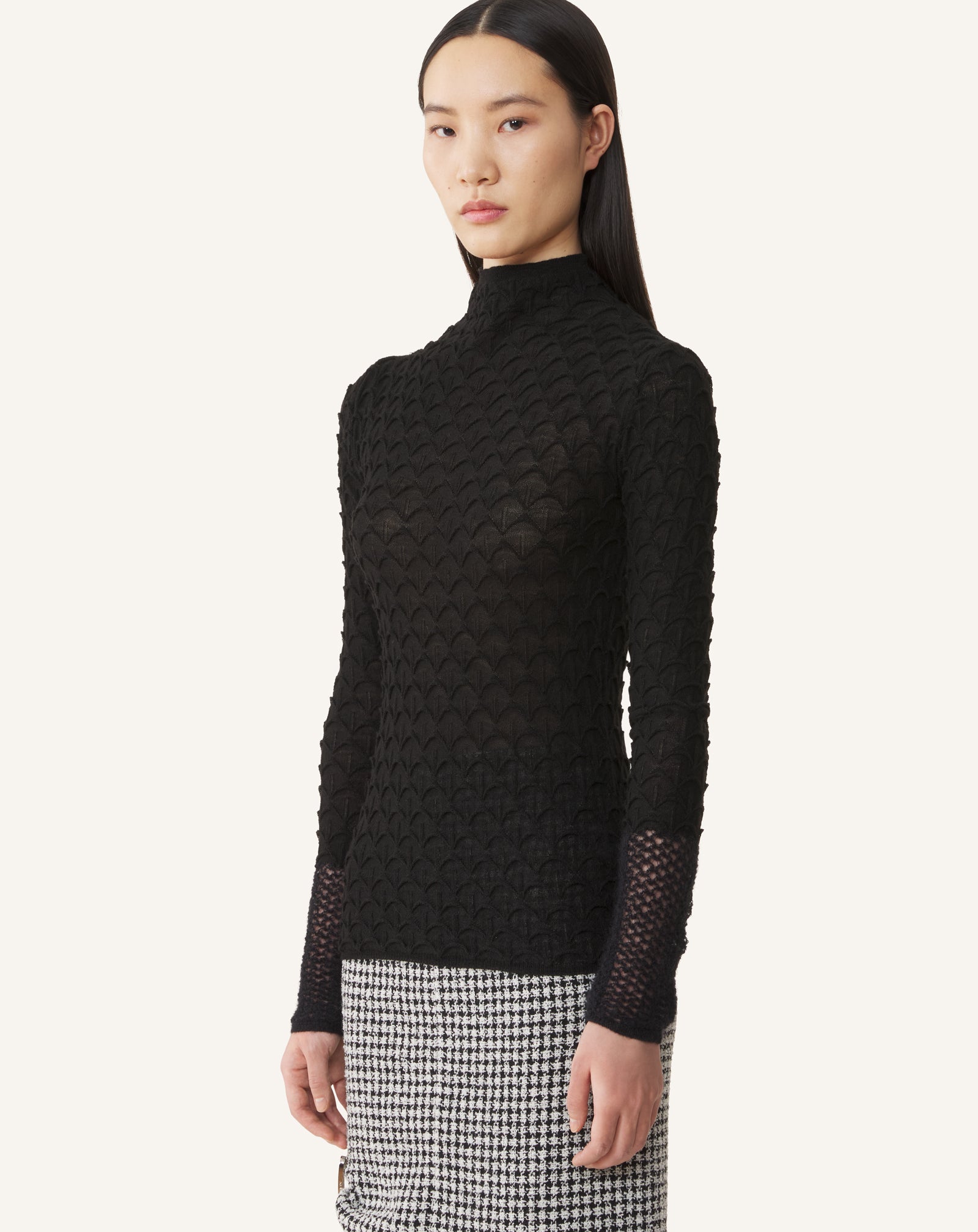 HAUT COL MONTANT EN LAINE ET EN MOHAIR