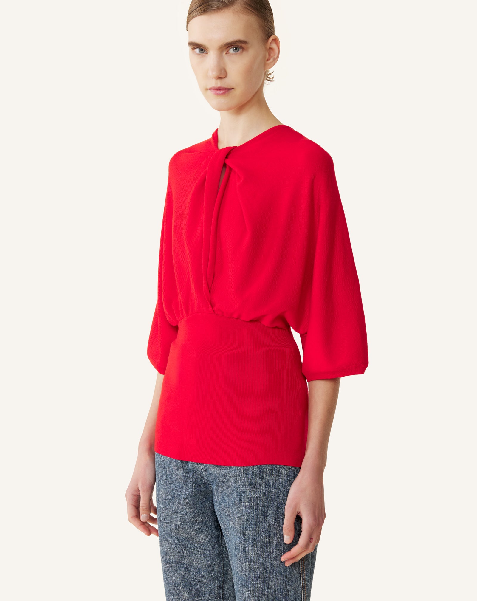 PULL DÉTAIL NOEUD EN LAINE MÉRINOS ROUGE