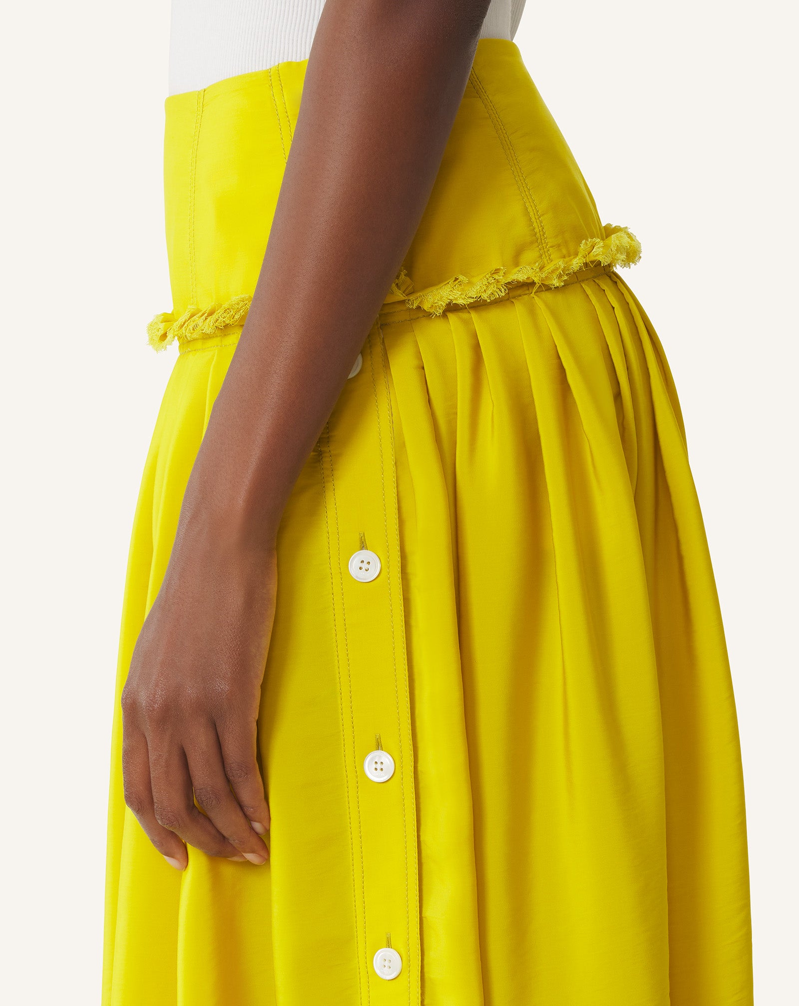 JUPE À BASQUE EN CHARMEUSE