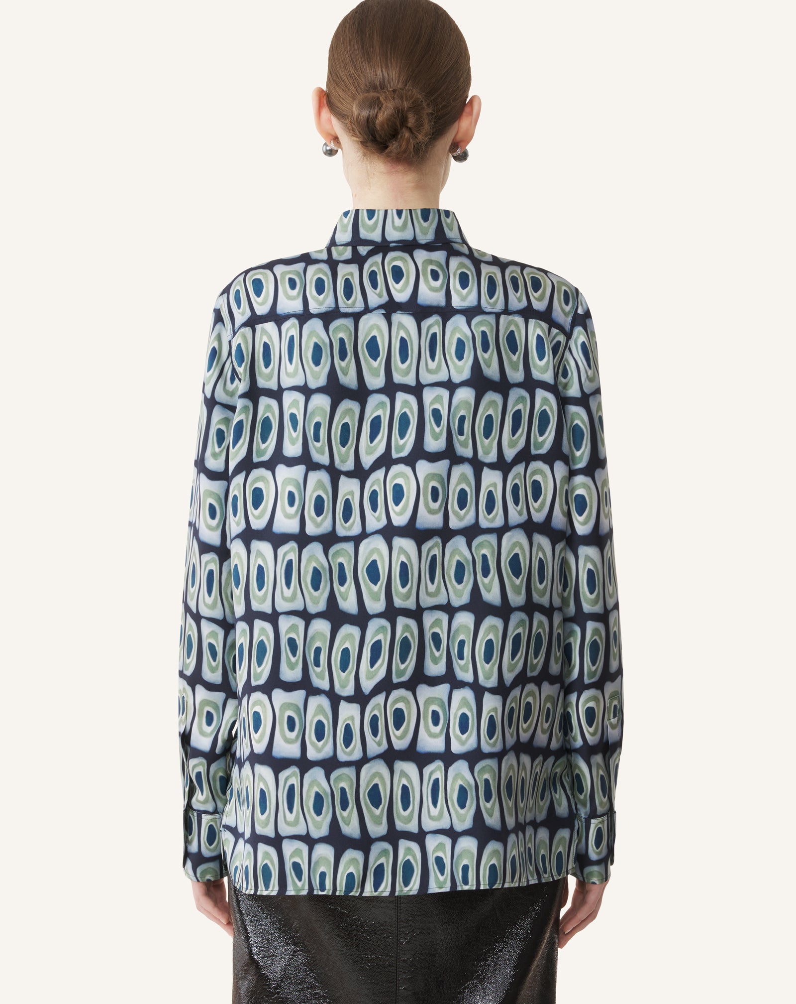 CHEMISE CLASSIQUE EN SOIE IMPRIMÉE