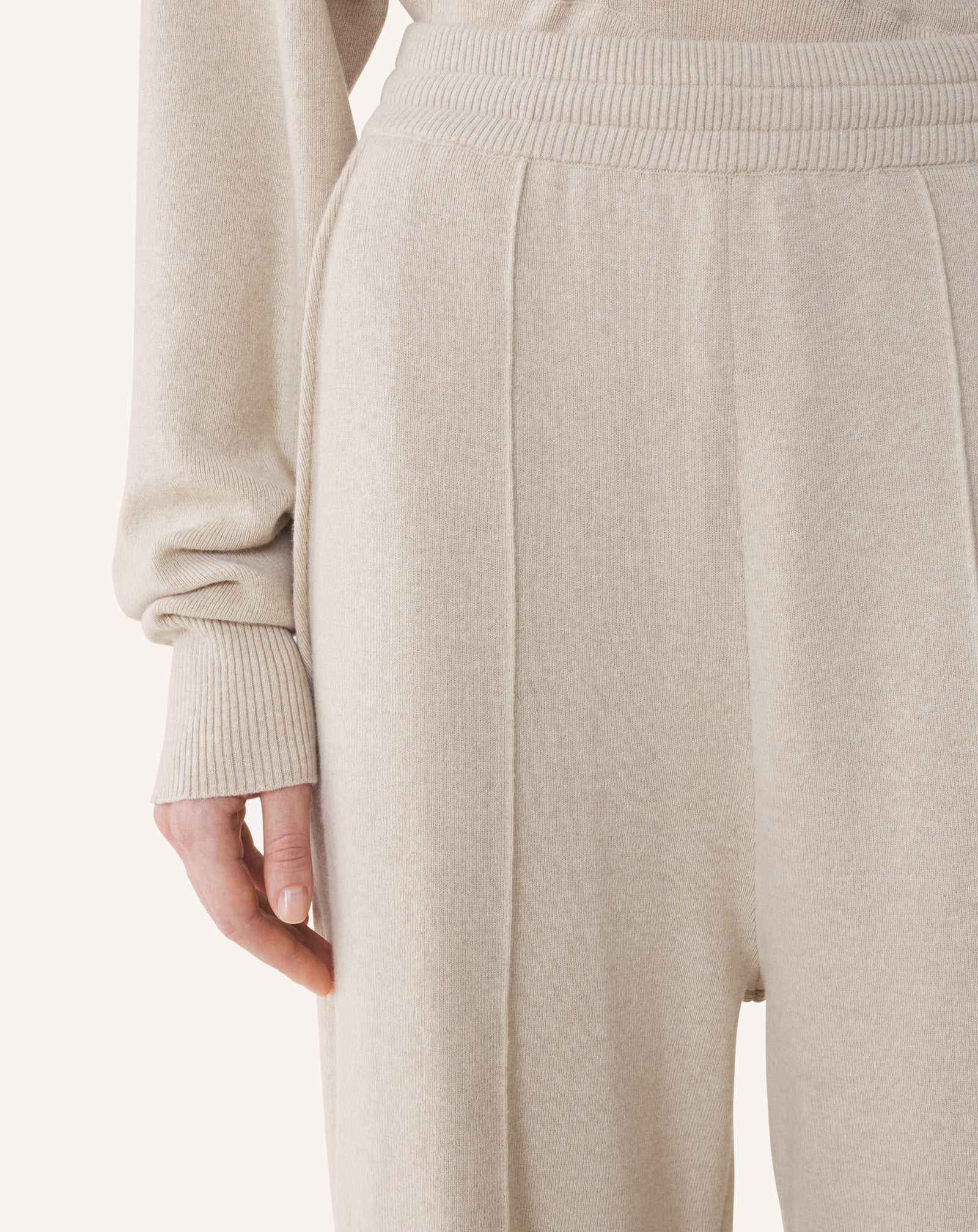 PANTALON DROIT EN LAINE ET CACHEMIRE