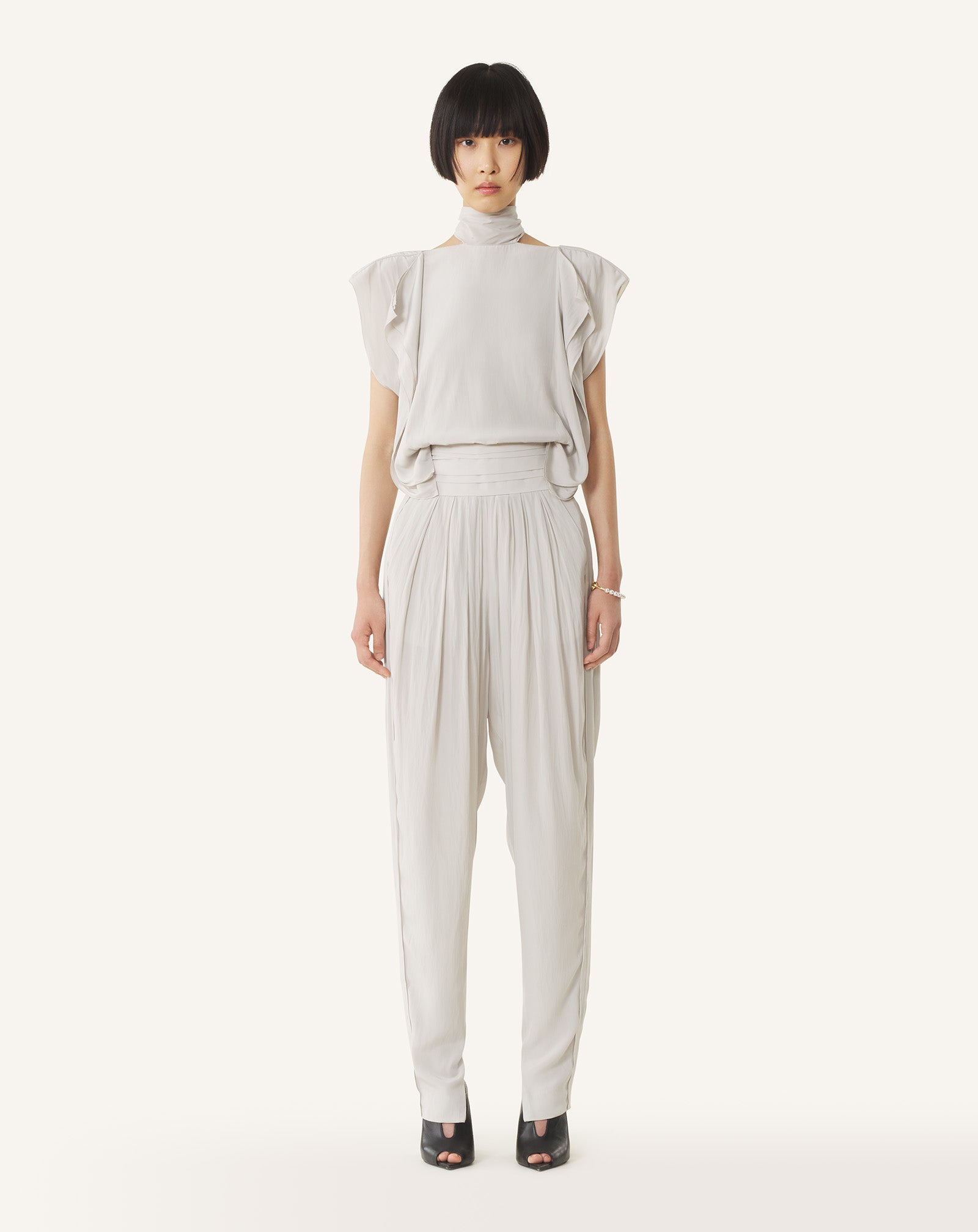 PANTALON DRAPÉ EN CHARMEUSE BLANC