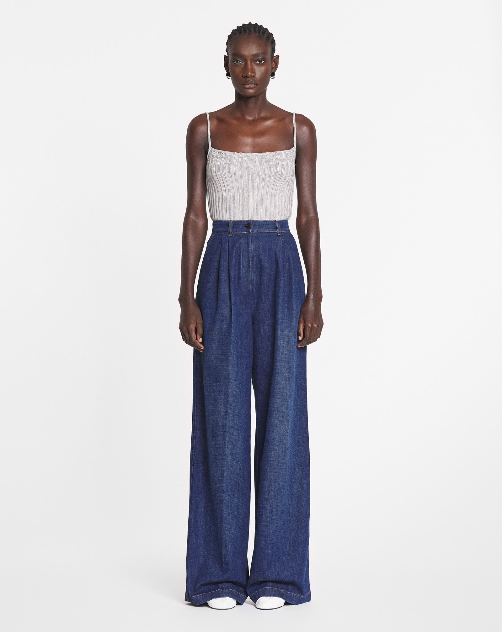 PANTALON À PINCES EN DENIM