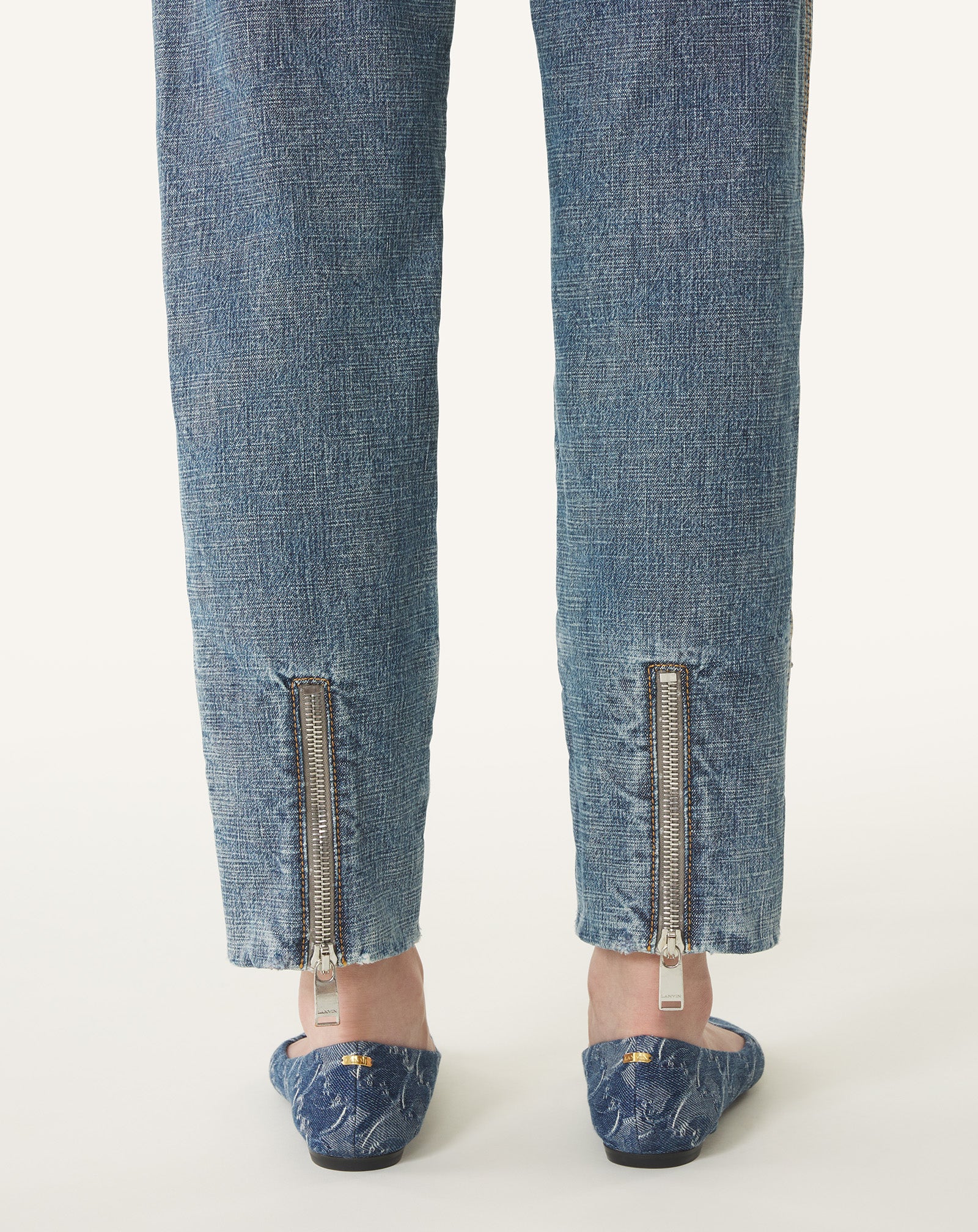 PANTALON ZIPPÉ EN DENIM