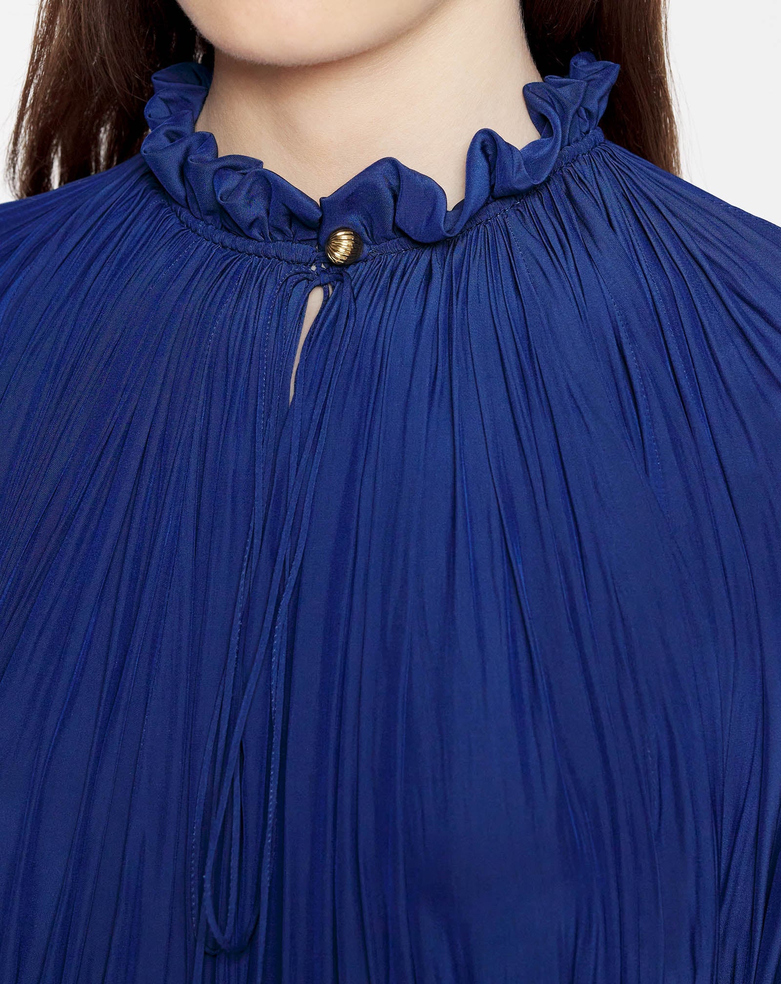 ROBE COURTE EN CHARMEUSE BLEU